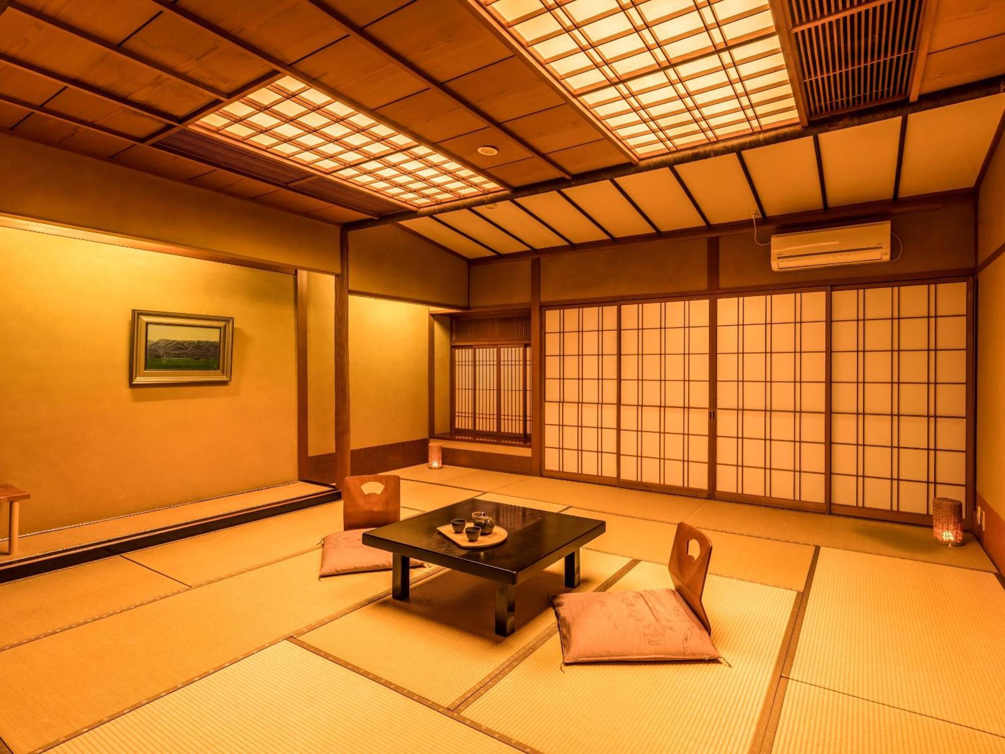 Ooedo Onsen Monogatari Premium Yoshinoya Irokuen 호텔 카가 객실 사진