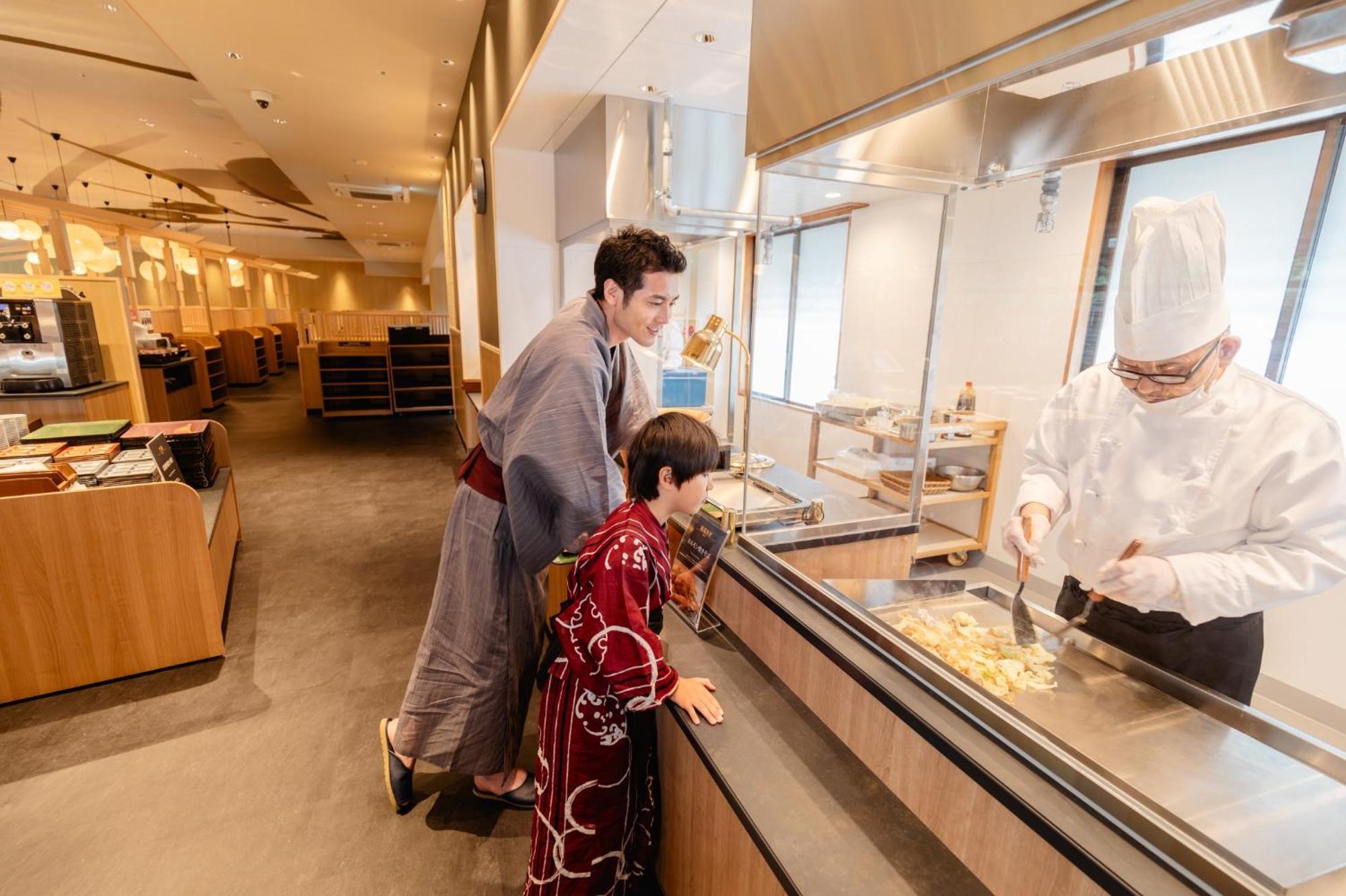 Ooedo Onsen Monogatari Premium Yoshinoya Irokuen 호텔 카가 외부 사진